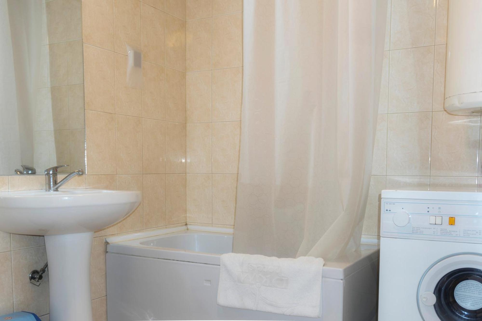 Two bedroom apartment near centre Ohrid Buitenkant foto