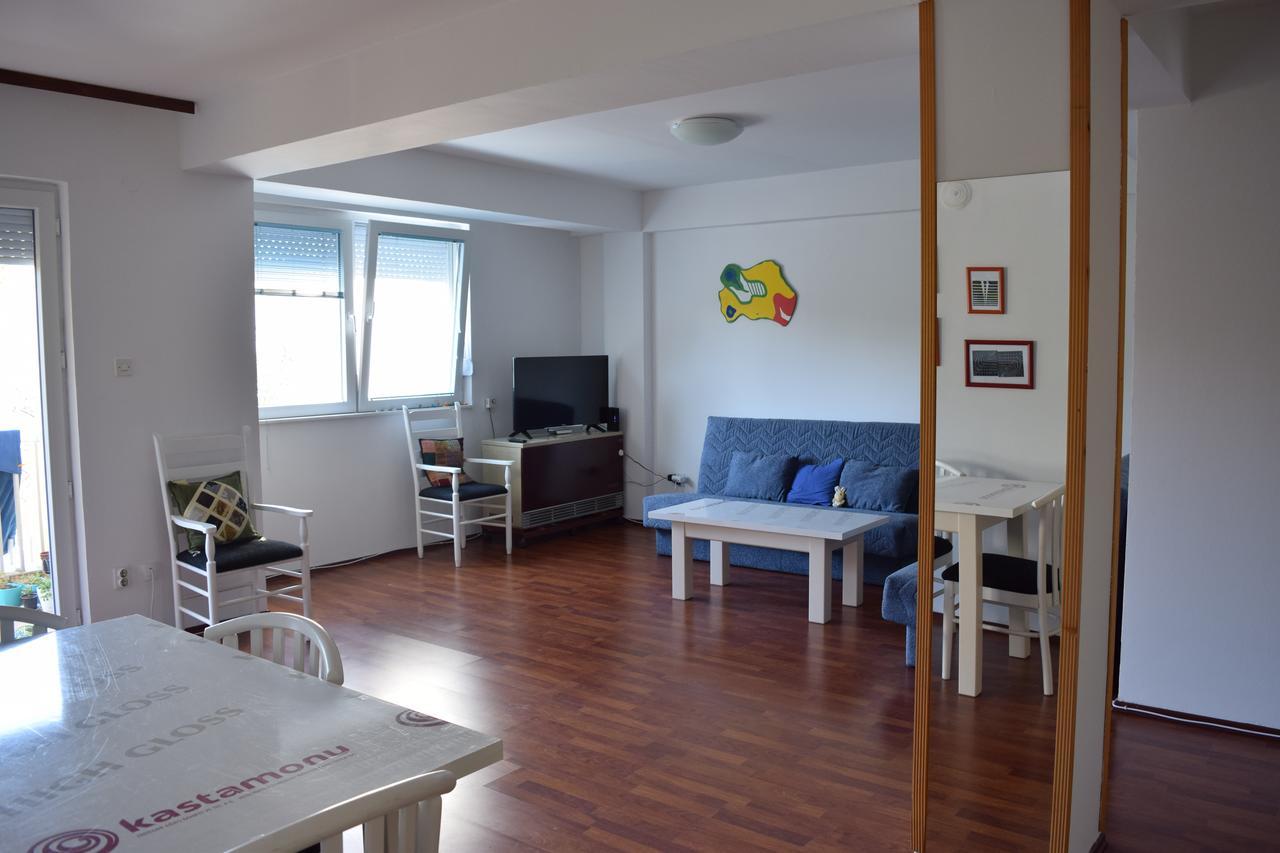 Two bedroom apartment near centre Ohrid Buitenkant foto